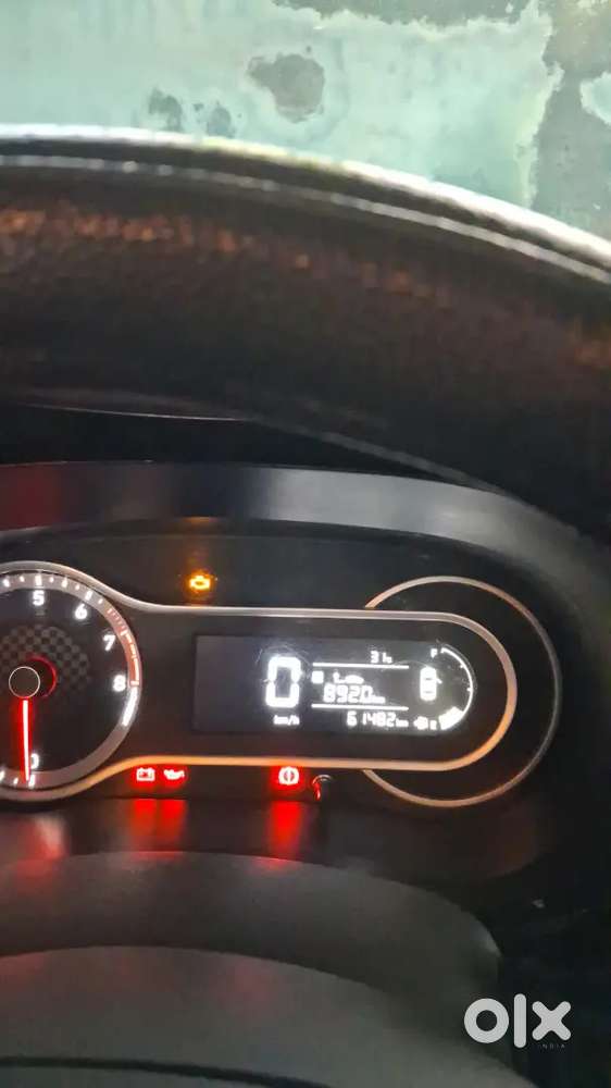 Hyundai Grand I10 Sportz 2021 Well Maintained