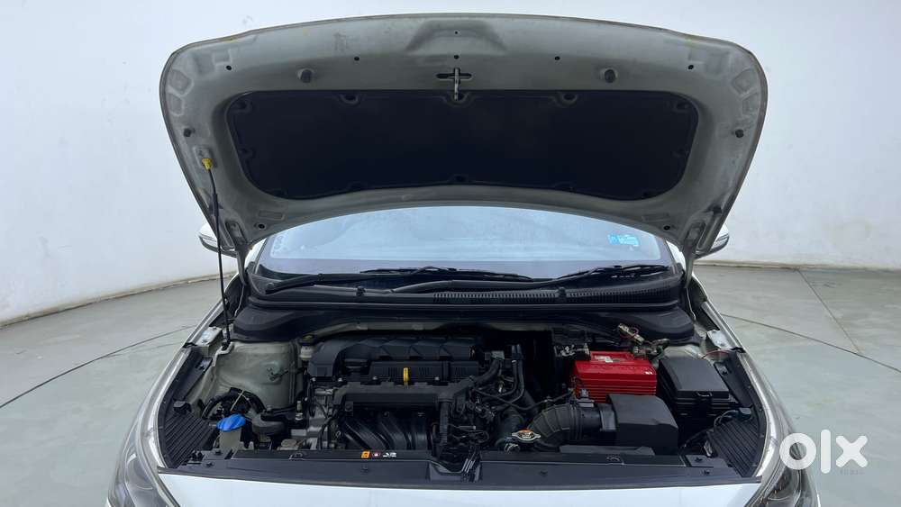 Hyundai Verna 1.5 Sx Vtvt Ivt, 2021, Petrol