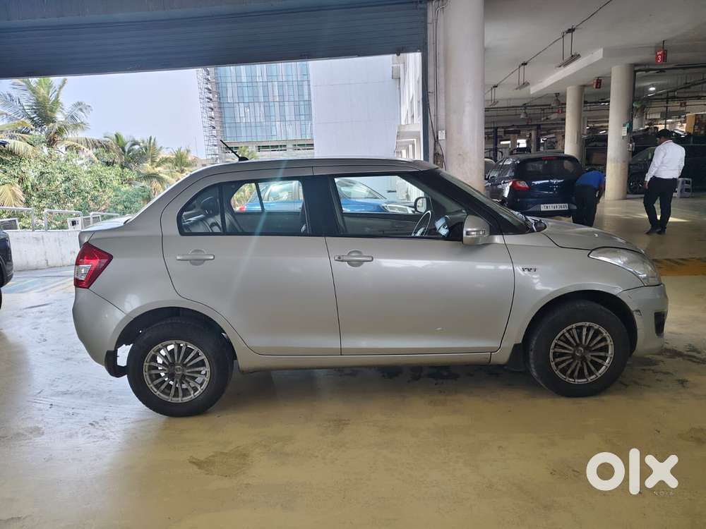 Maruti Suzuki Swift Dzire 1.2 Vxi Bsiv, 2014, Petrol