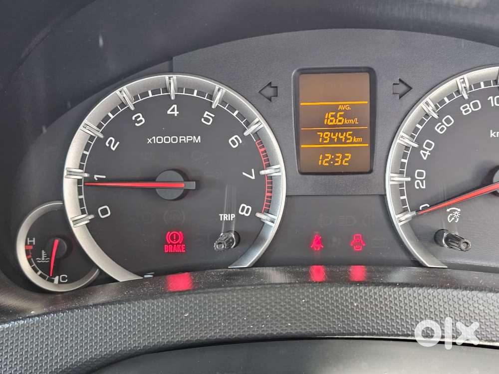 Maruti Suzuki Swift Vxi, 2015, Petrol