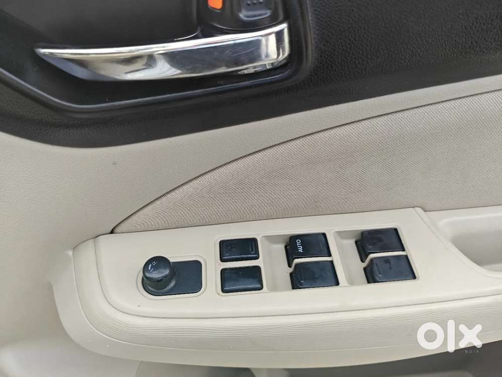 Maruti Suzuki Dzire 1.2 Vxi, 2018, Petrol