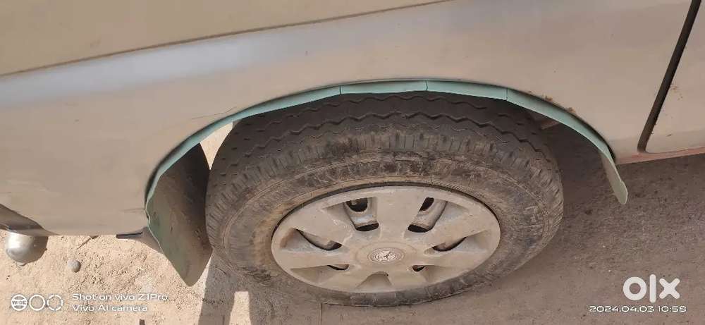 Maruti Suzuki Eeco 2013