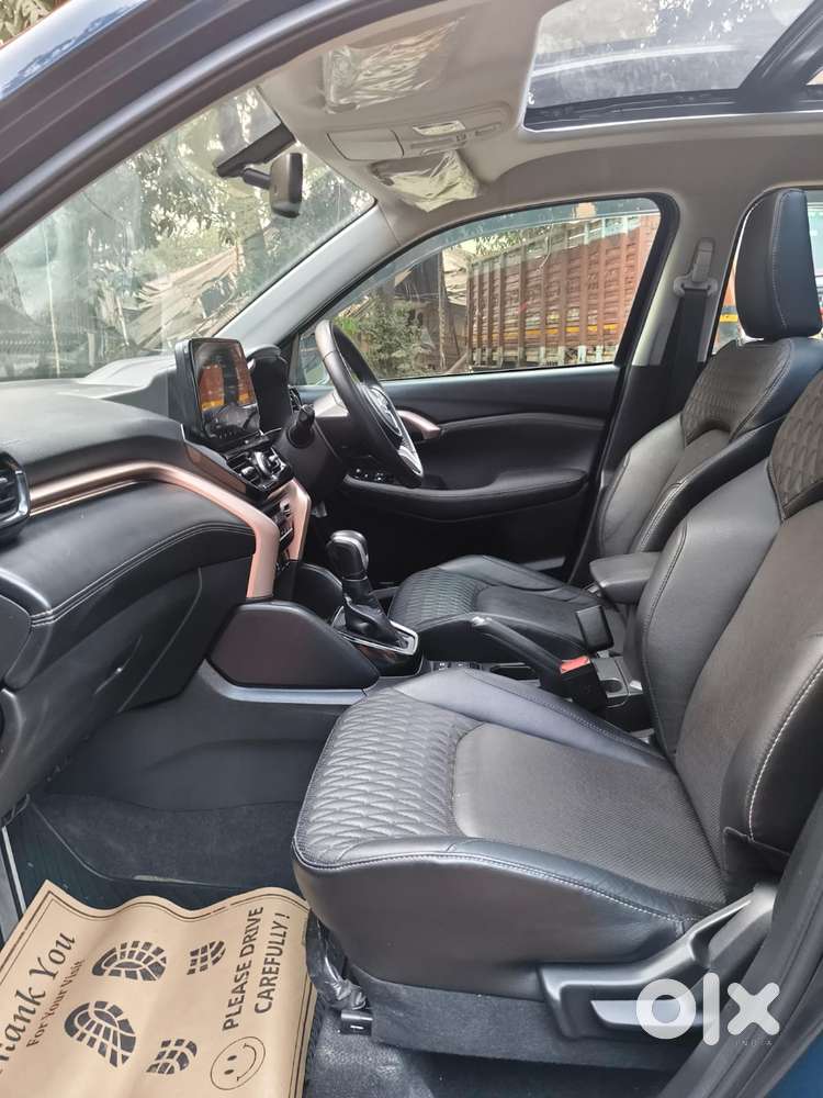 Maruti Suzuki Grand Vitara 1.5 Alpha Smart Hybrid At, 2023, Petrol