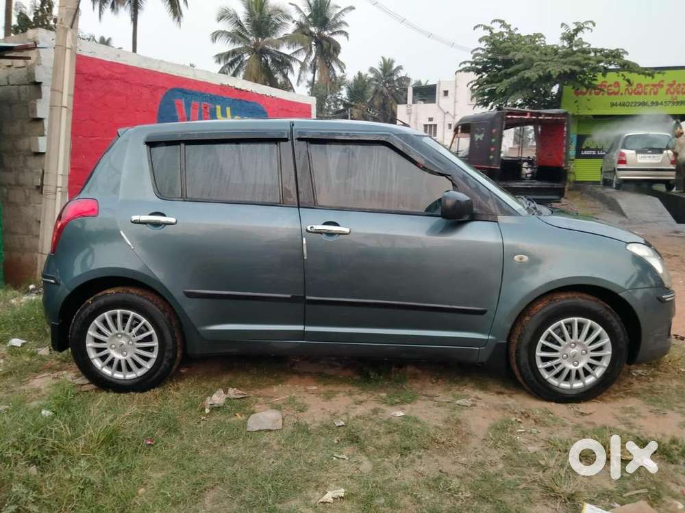 Maruti Suzuki Swift 2008 Petrol 100000 Km Driven
