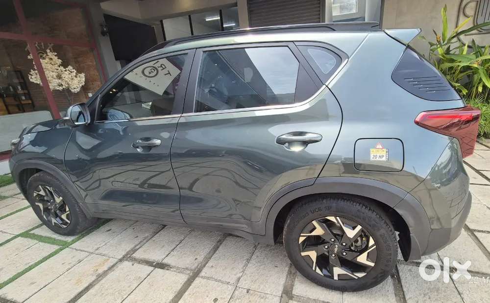 Kia Sonet 2024 Diesel Automatic Diesel Excellent Showroom Condition