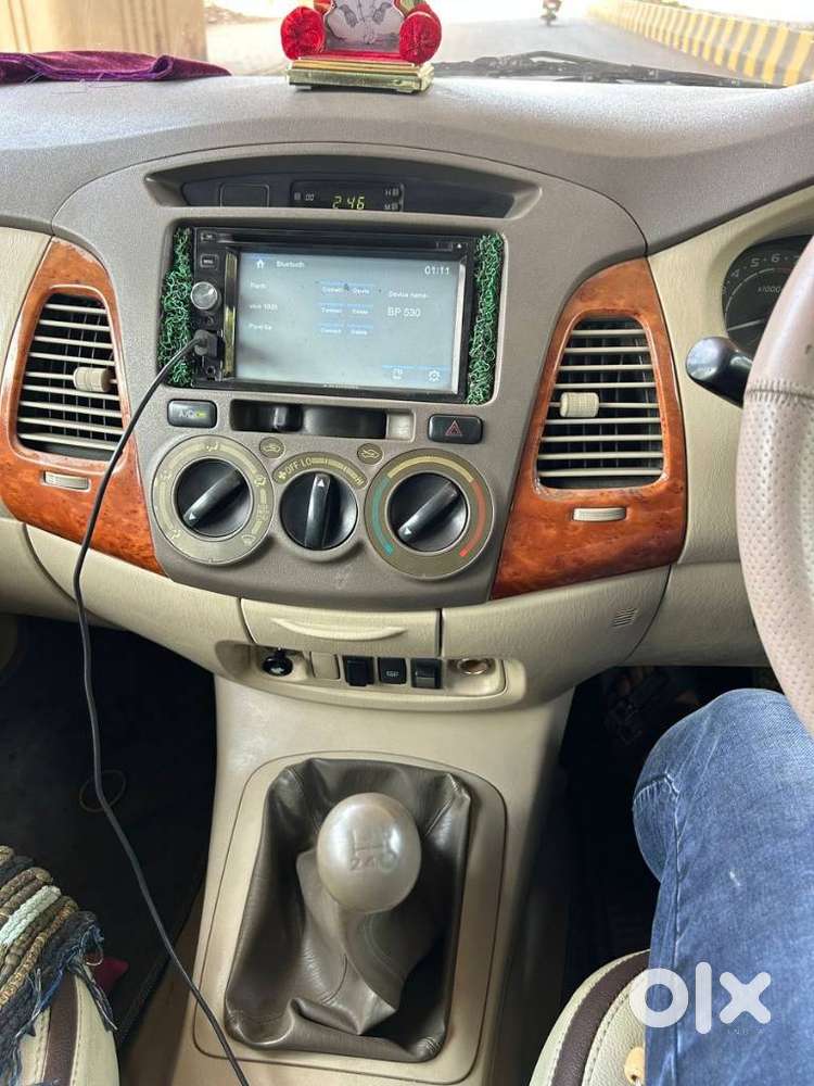 Toyota Innova 2009-2011 Cng, 2009, Cng & Hybrids
