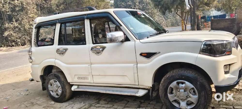Mahindra Scorpio 2015 Diesel 120000 Km Driven