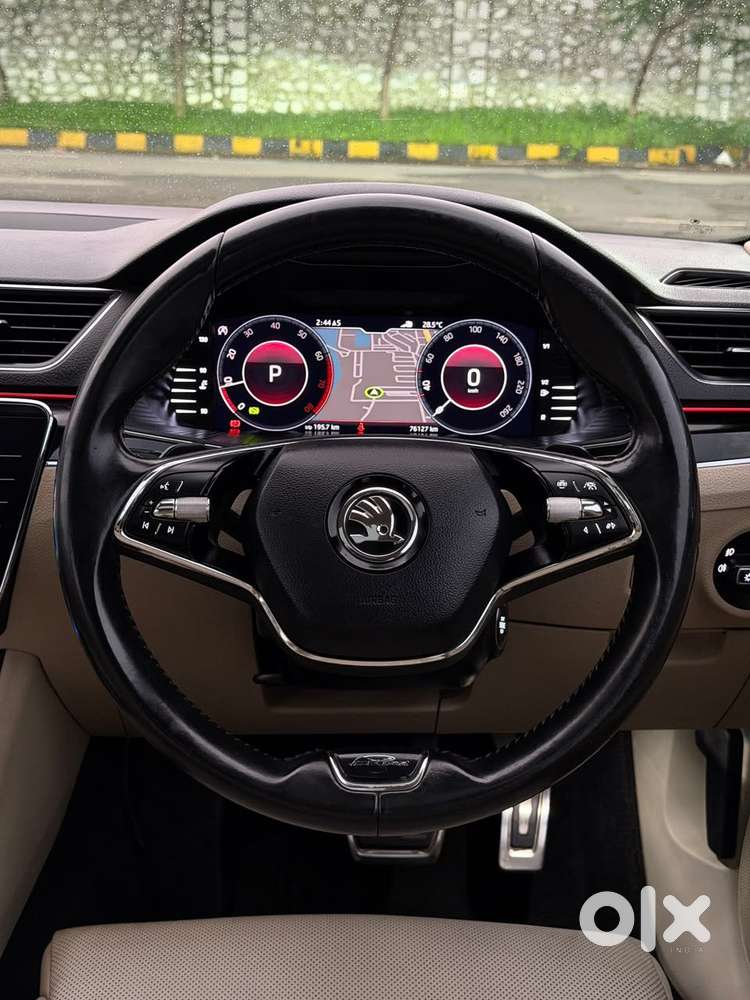 Skoda Superb 2.0 L&k Tsi At, 2021, Petrol
