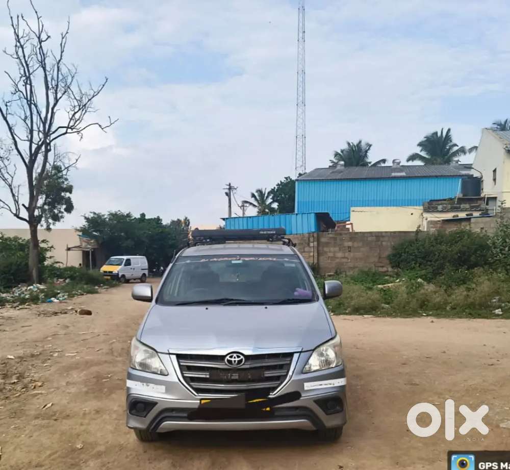 Toyota Innova 2015 Diesel 448000 Km Driven