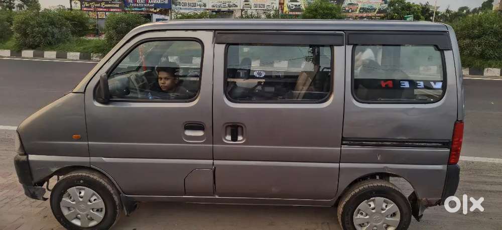 Maruti Suzuki Eeco Ac 2025