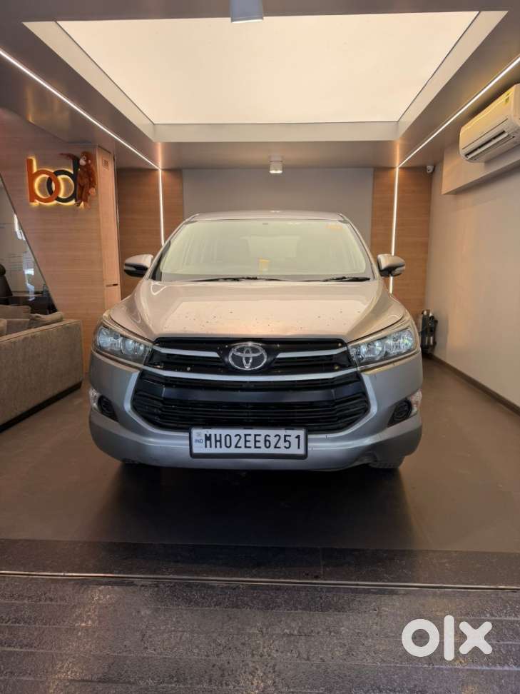 Toyota Innova Crysta 2.4 Gx Mt, 2016, Diesel