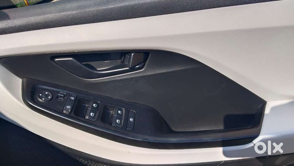 Hyundai Creta 1.5 Ex Petrol, 2023, Petrol