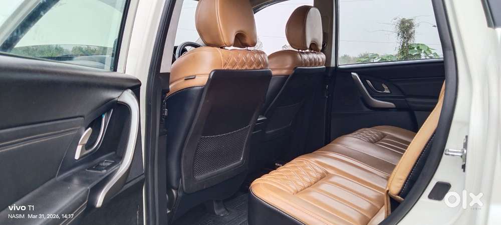 Mahindra Xuv500 W11 Option Awd, 2022, Diesel