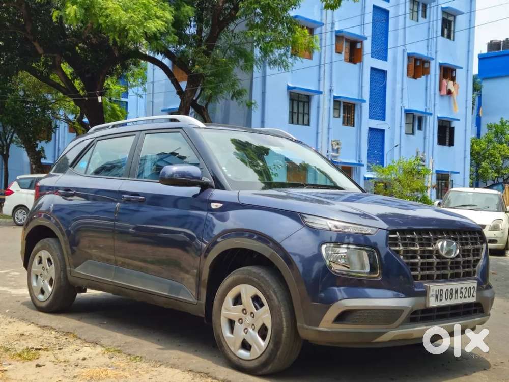 Hyundai Venue S 1.2 Petrol, 2022, Petrol