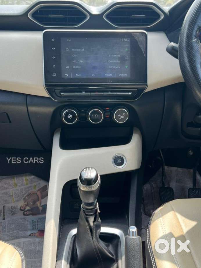 Nissan Magnite 1.0 Xv, 2021, Petrol