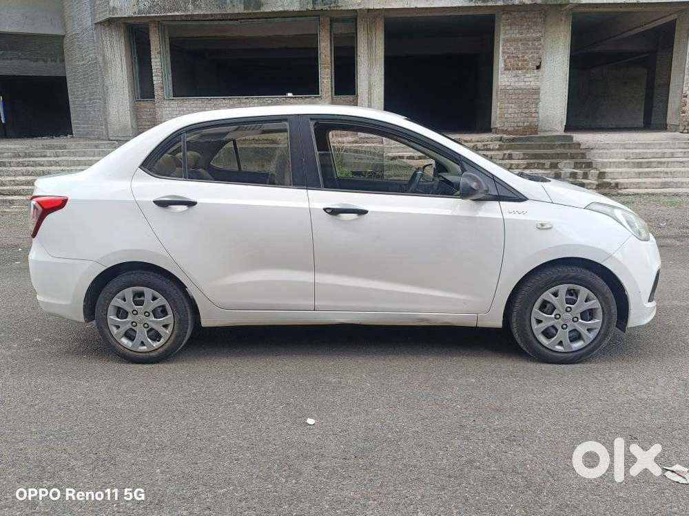 Hyundai Xcent 1.2 Vtvt E Plus, 2014, Petrol