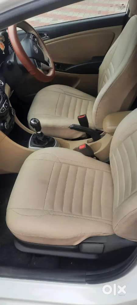 Hyundai Fluidic Verna 2014