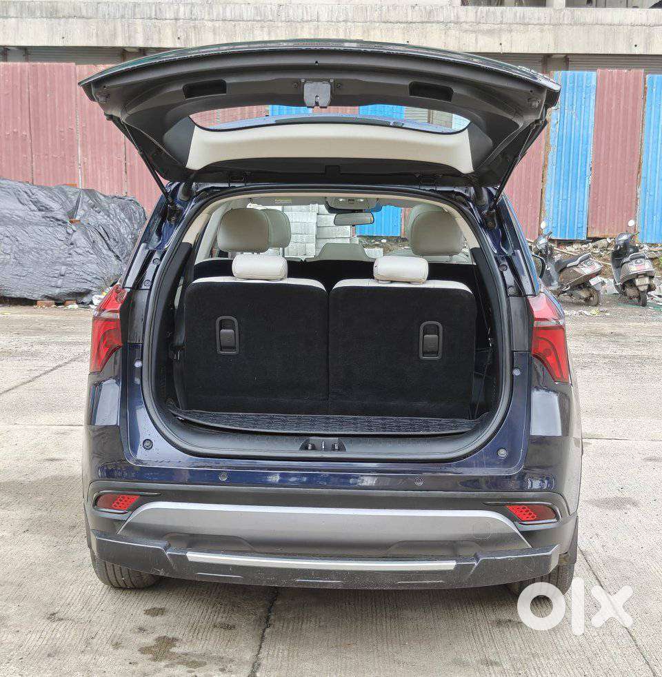 Mahindra Xuv700 2.2 Ax 7 Diesel At Luxury Pack Str, 2022, Diesel