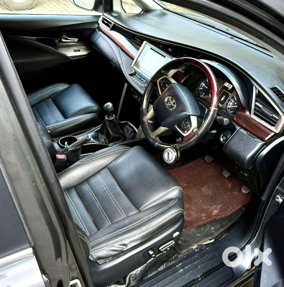 Toyota Innova Crysta 2.4 Z 7 Str, 2016, Diesel