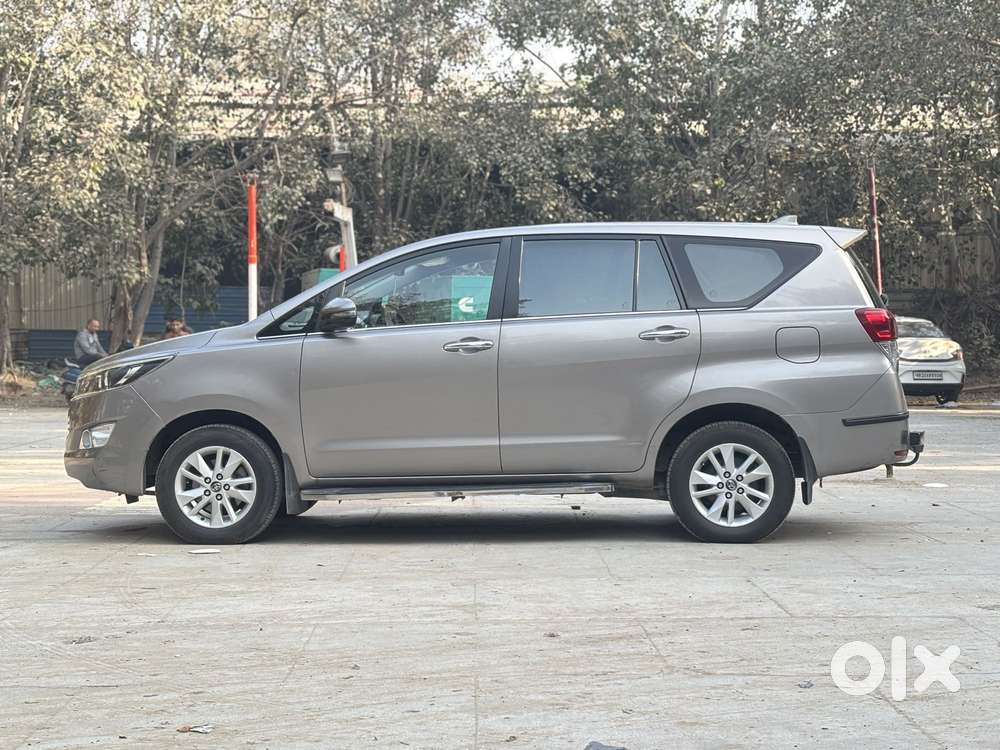 Toyota Innova Crysta 2.4 V 8 Str, 2018, Diesel