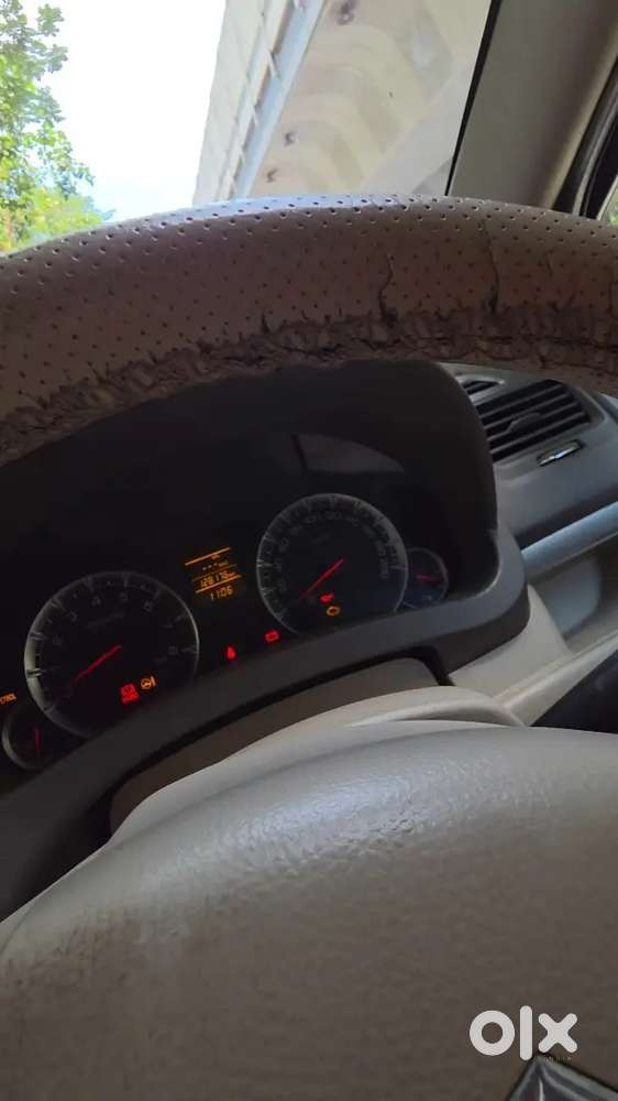 Maruti Suzuki Ertiga 2013 Vxi Cng Anniversary Edition