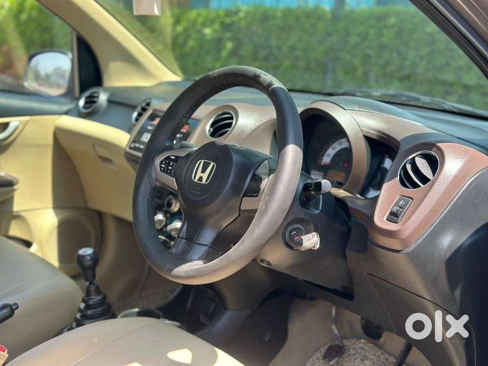 Honda Brio 2011-2013 V Mt, 2012, Petrol