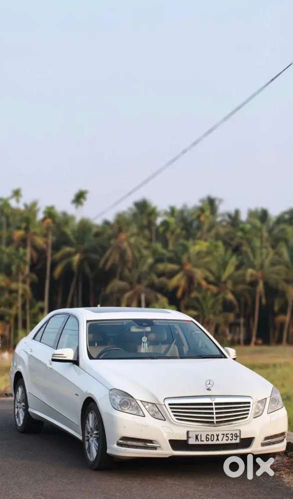 Mercedes-benz E-class 2011 Petrol 59000 Km Driven