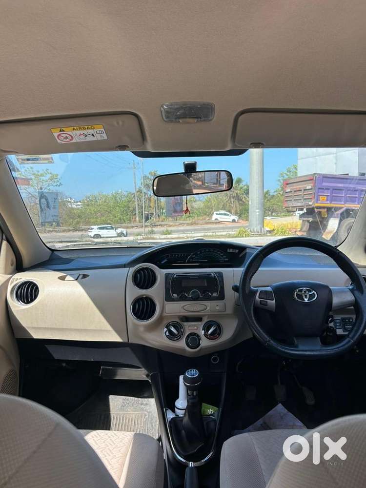 Toyota Petrol Manual 2017