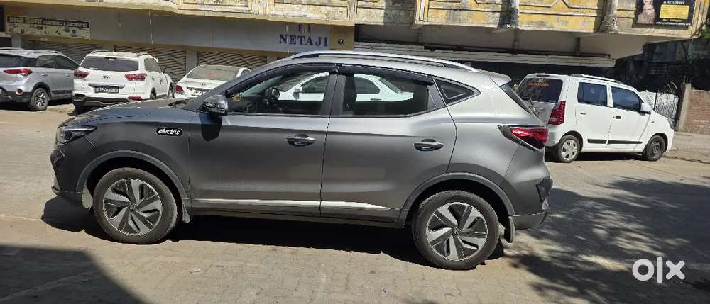 Mg Zs Ev 2024 Electric 13500 Km Driven