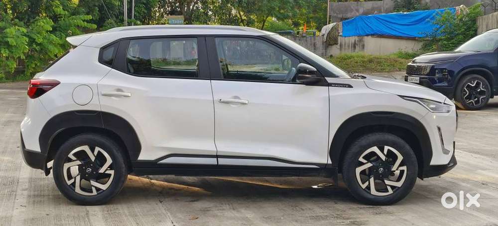 Nissan Magnite 1.0 Xv Executive, 2023, Cng & Hybrids