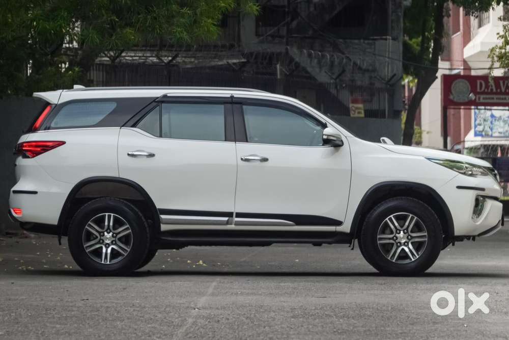 Toyota Fortuner 4x2 At 2.8 Diesel, 2016, Diesel