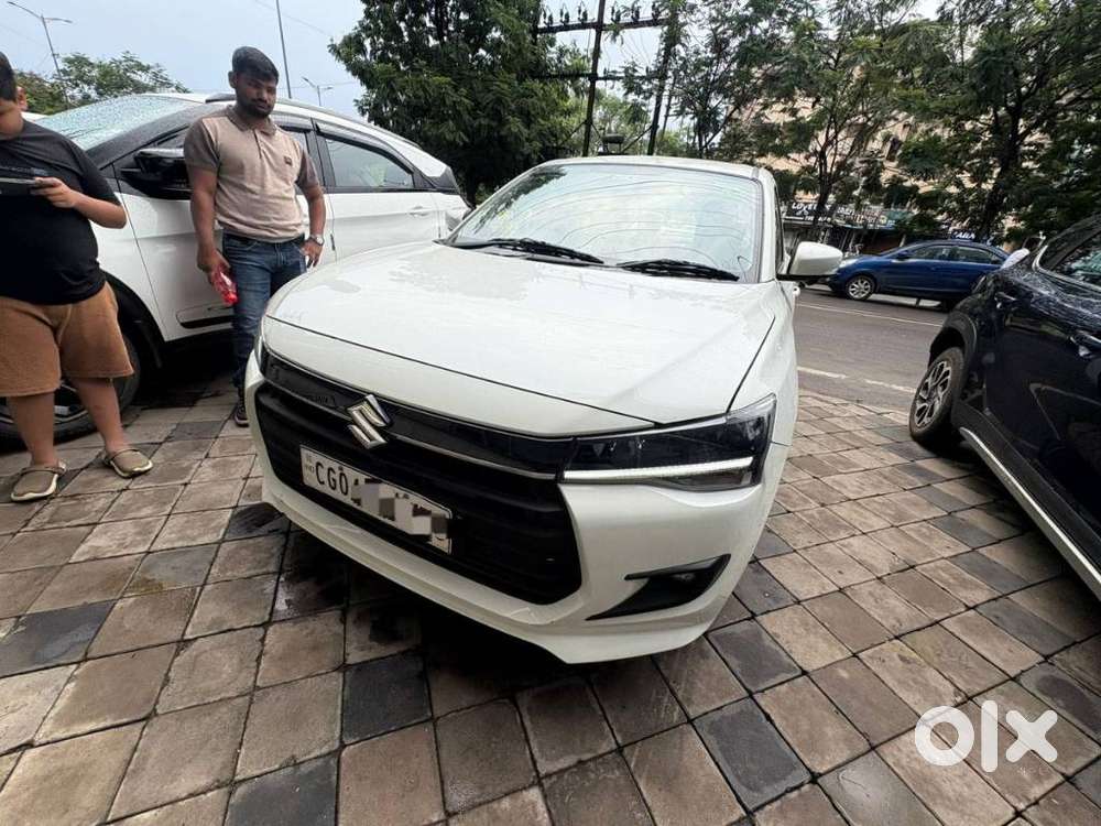 Maruti Suzuki Swift Dzire Zxi + Mt, 2025, Petrol