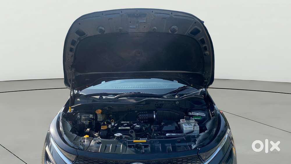 Tata Altroz 1.2 Xm Plus, 2021, Petrol