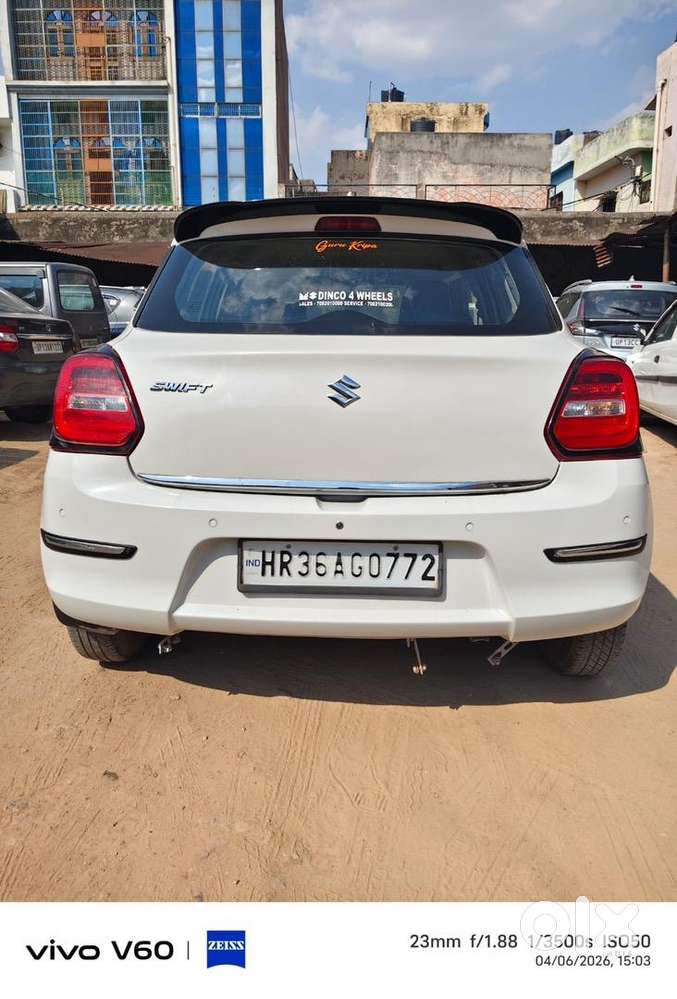 Swift Vxi Cng On Paper, Wall Maintained