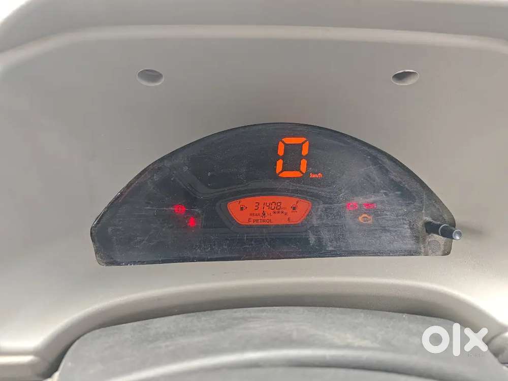 Maruti Suzuki Eeco 2025 Cng & Hybrids 31408 Km Driven