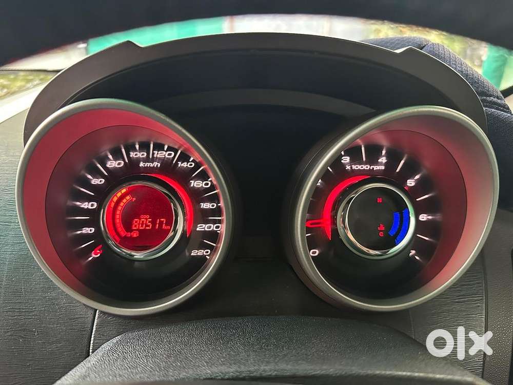 Mahindra Xuv500 W8 Optional Top Model Vip Number Non Accidental