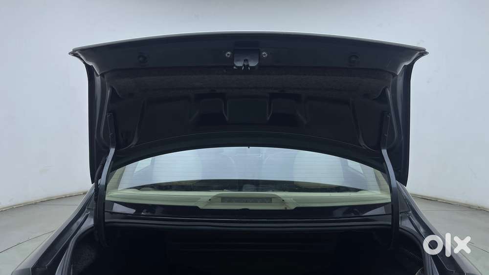 Skoda Rapid 1.0 Tsi Active, 2020, Petrol