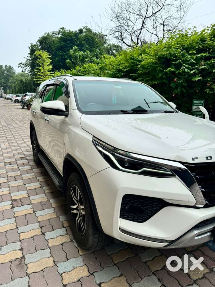 Toyota Fortuner 2021 Suv