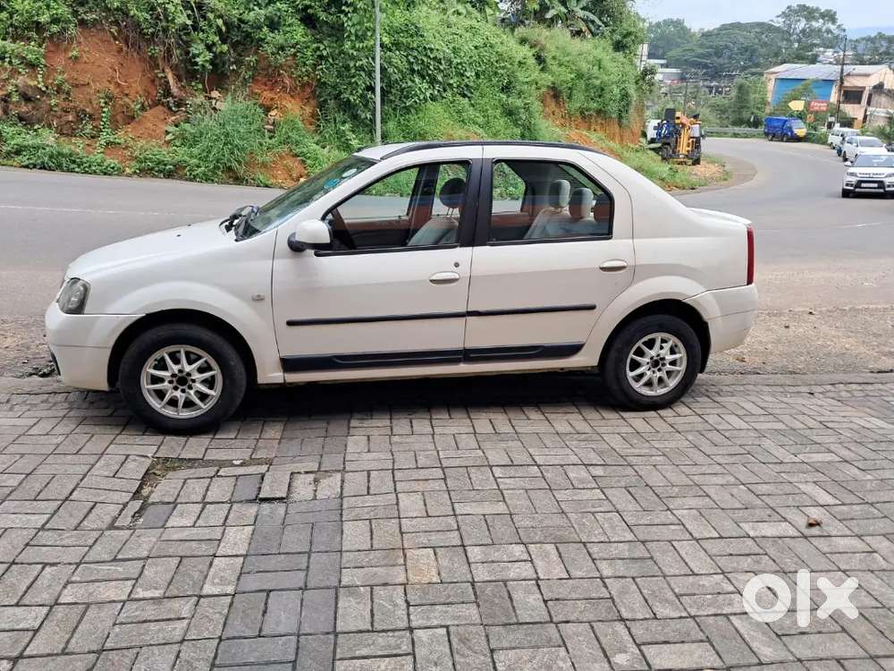 Excellent Condition  New 4 Yokkohom Tyres And Bosch Battery