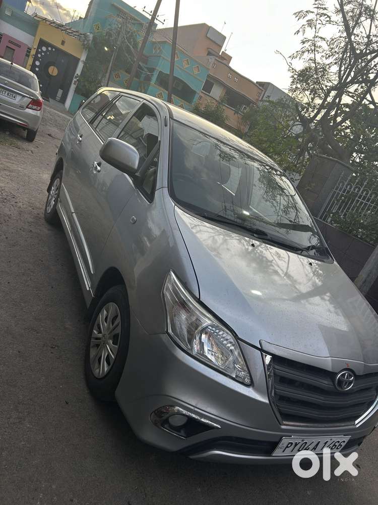 Toyota Innova 2.5 G (diesel) 8 Seater, 2015, Diesel