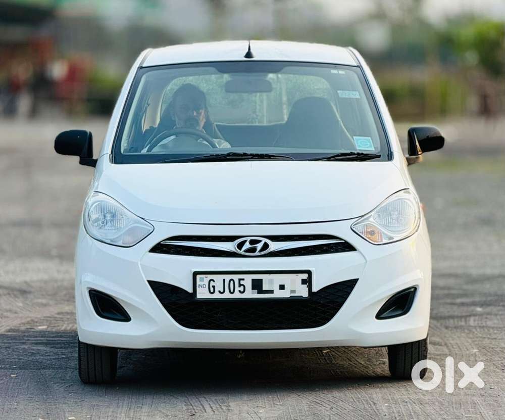 Hyundai I10 Magna O, 2015, Petrol