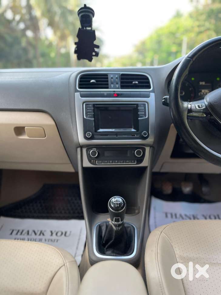 Volkswagen Vento 1.6 Highline, 2016, Petrol