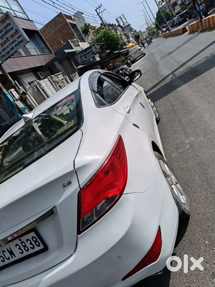 Hyundai Verna 2016