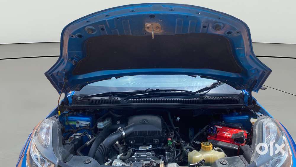 Tata Nexon 1.2 Revotron Xz, 2018, Petrol