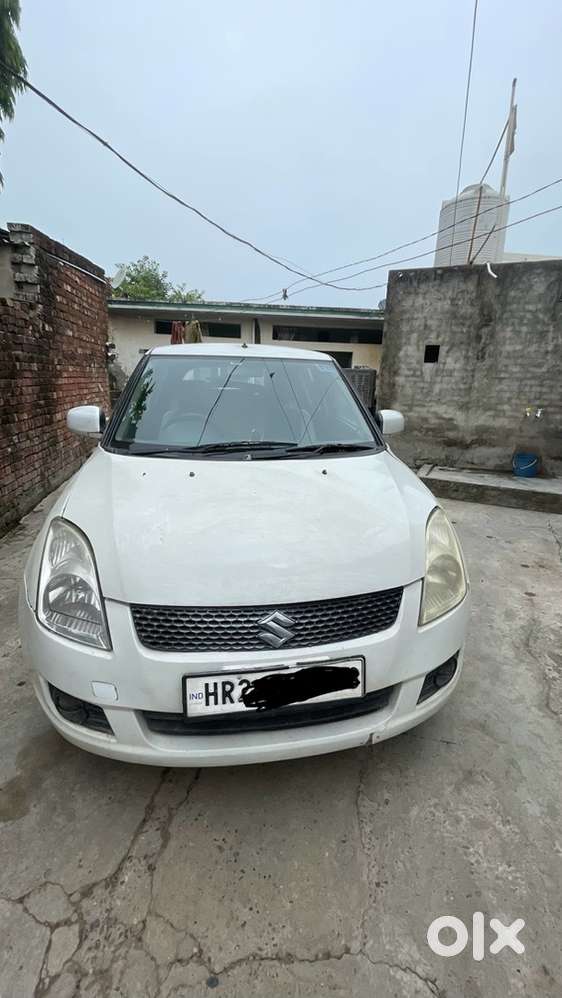 Maruti Suzuki Swift Petrol Manual 2010