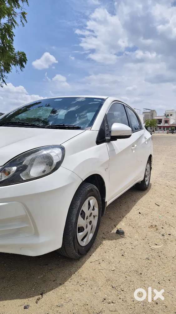 Honda Amaze 2015