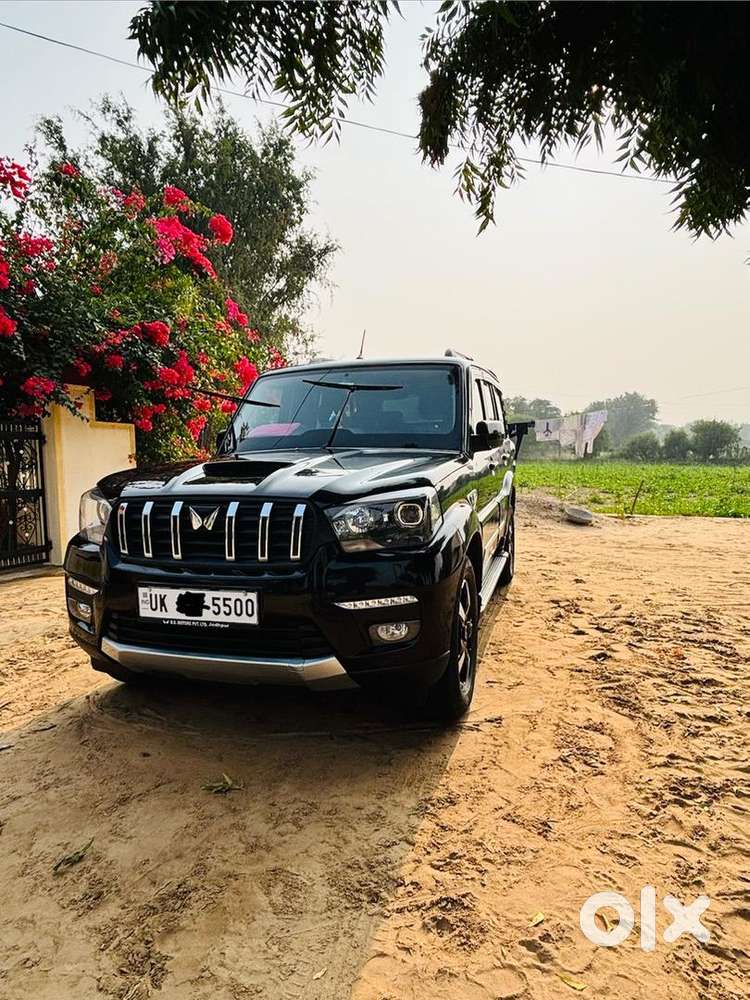 Mahindra Diesel Car 2023