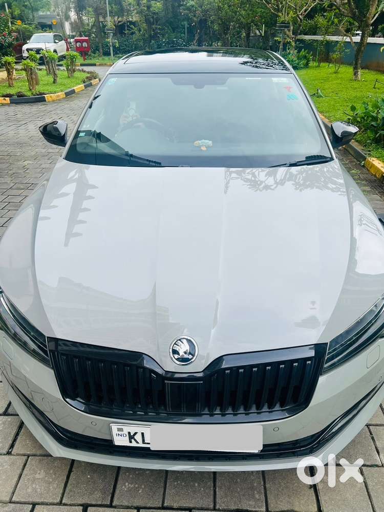 Skoda Superb Petrol 2021 Registered