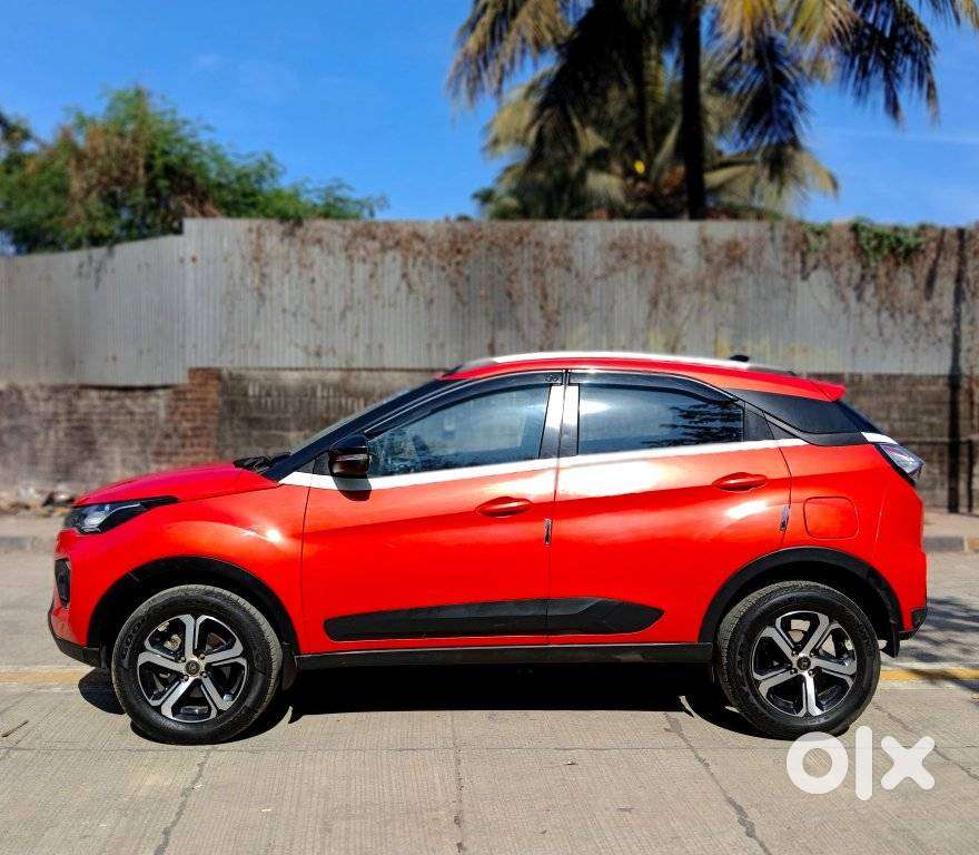 Tata Nexon 1.2 Revotron Xza Plus, 2022, Petrol