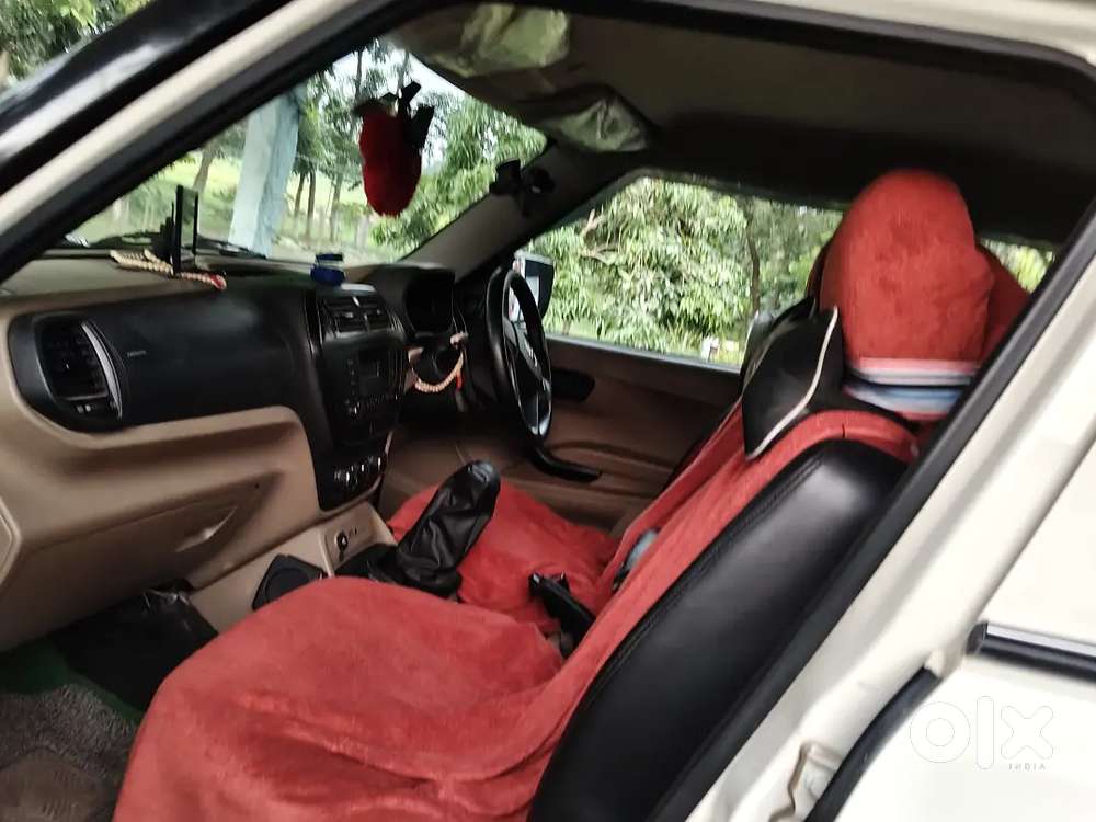 Mahindra Tuv 300 2017 Diesel Good Condition